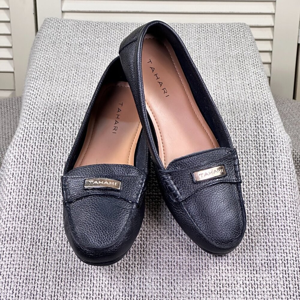 Tahari Marilu Black Pebbled Leather Loafers Slip-On Flats Shoes Women's Size 8‎